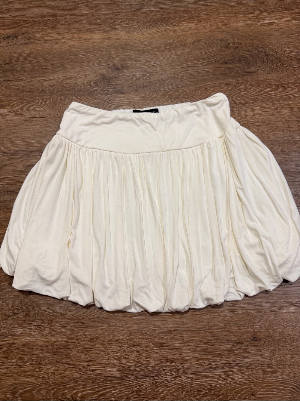 See You Monday Ivory Bubble Hem Mini Skirt Women’s Size Small Balletcore